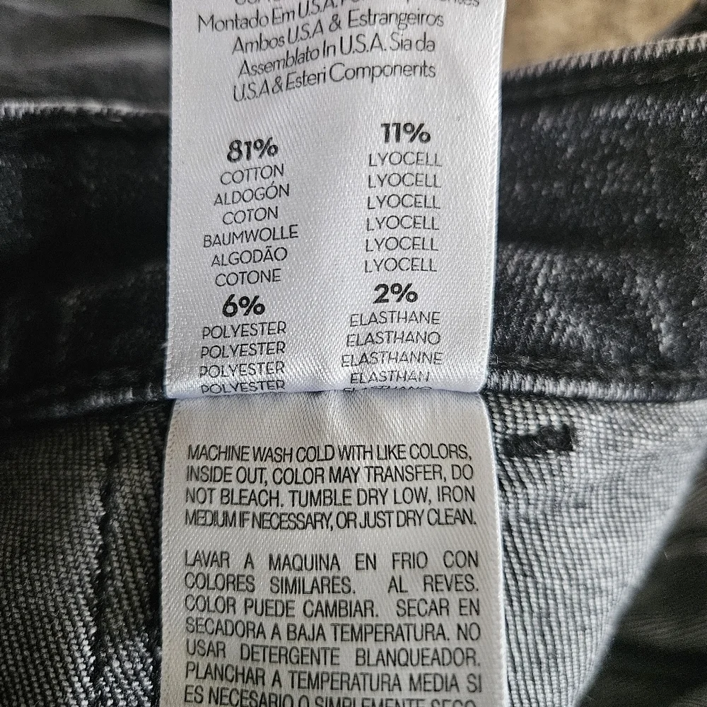 Mother Black Dark Wash Wide Leg Cropped Jeans